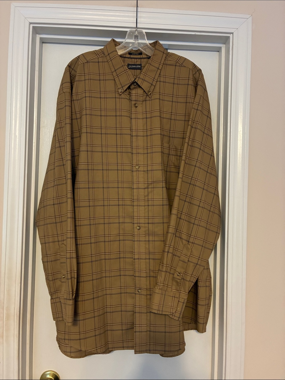 St. John's Bay Brown Plaid Button-Down Shirt